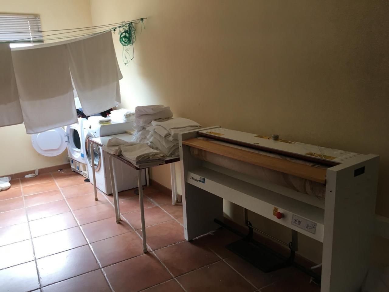 Hostal Meson Arboleas Exterior photo
